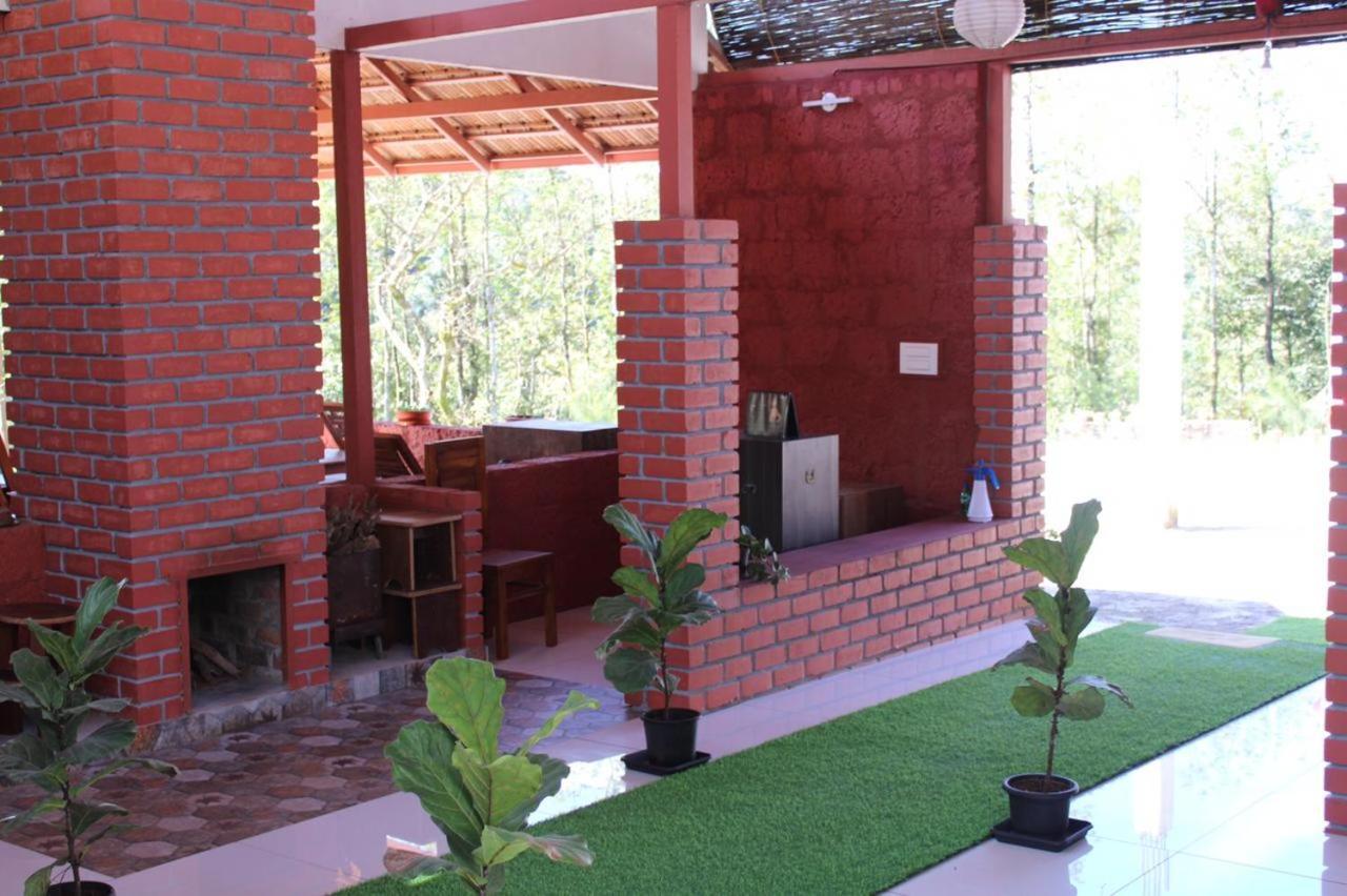 Coorg Happy Estate Stay 马迪凯里 外观 照片